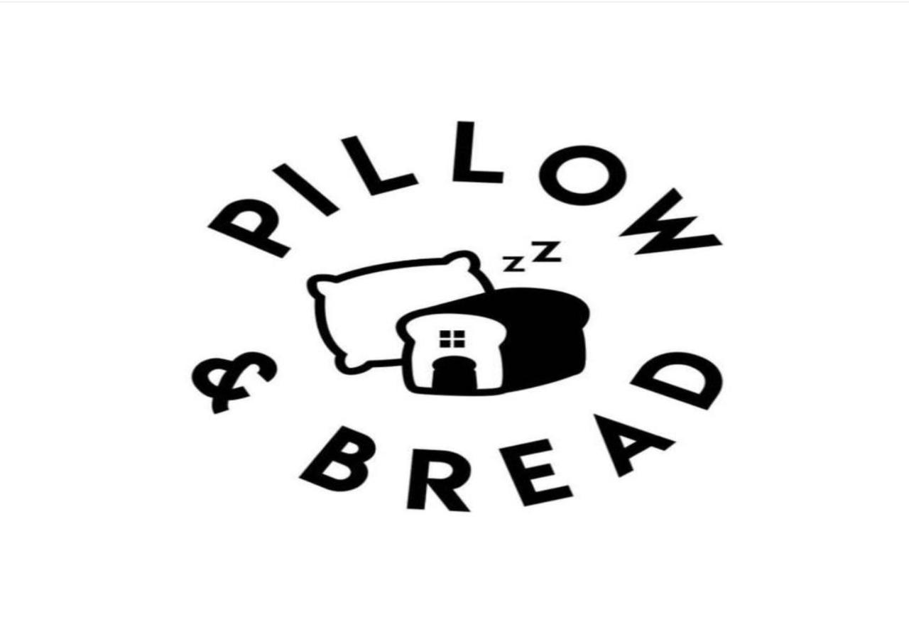 Pillow & Bread Bangkok Dış mekan fotoğraf